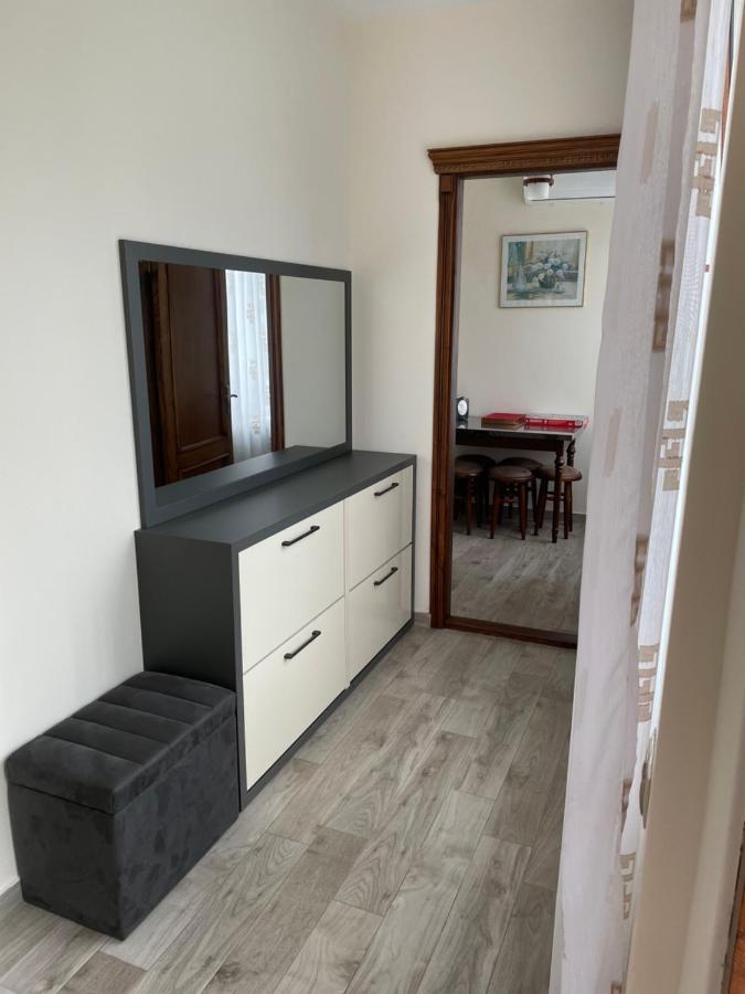 Temo Guest House 10 바투미 외부 사진