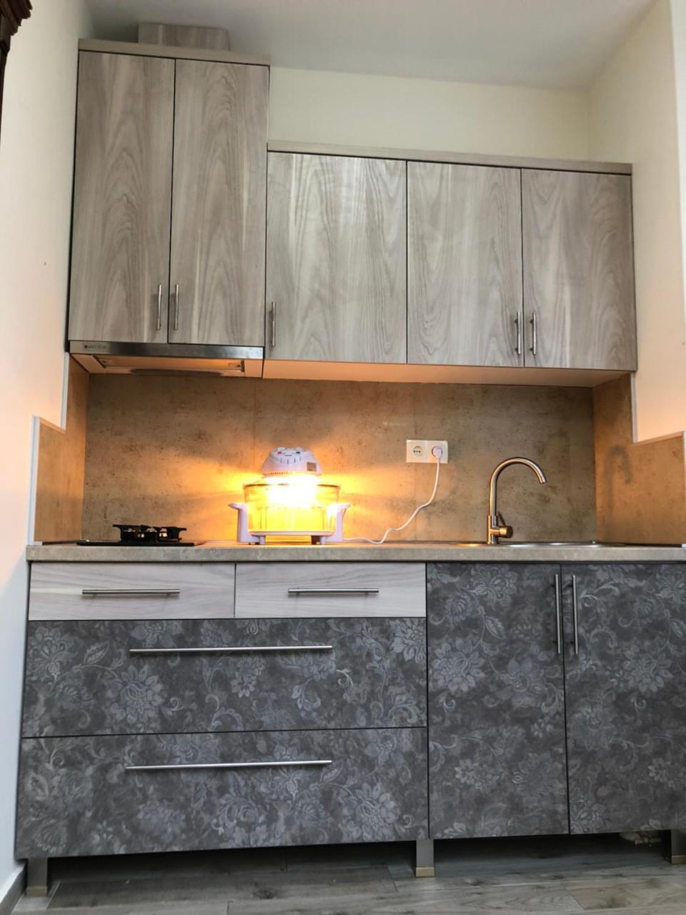 Temo Guest House 10 바투미 외부 사진